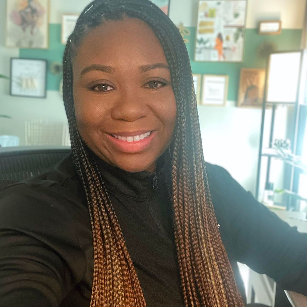 Meet your Posher, Nicole